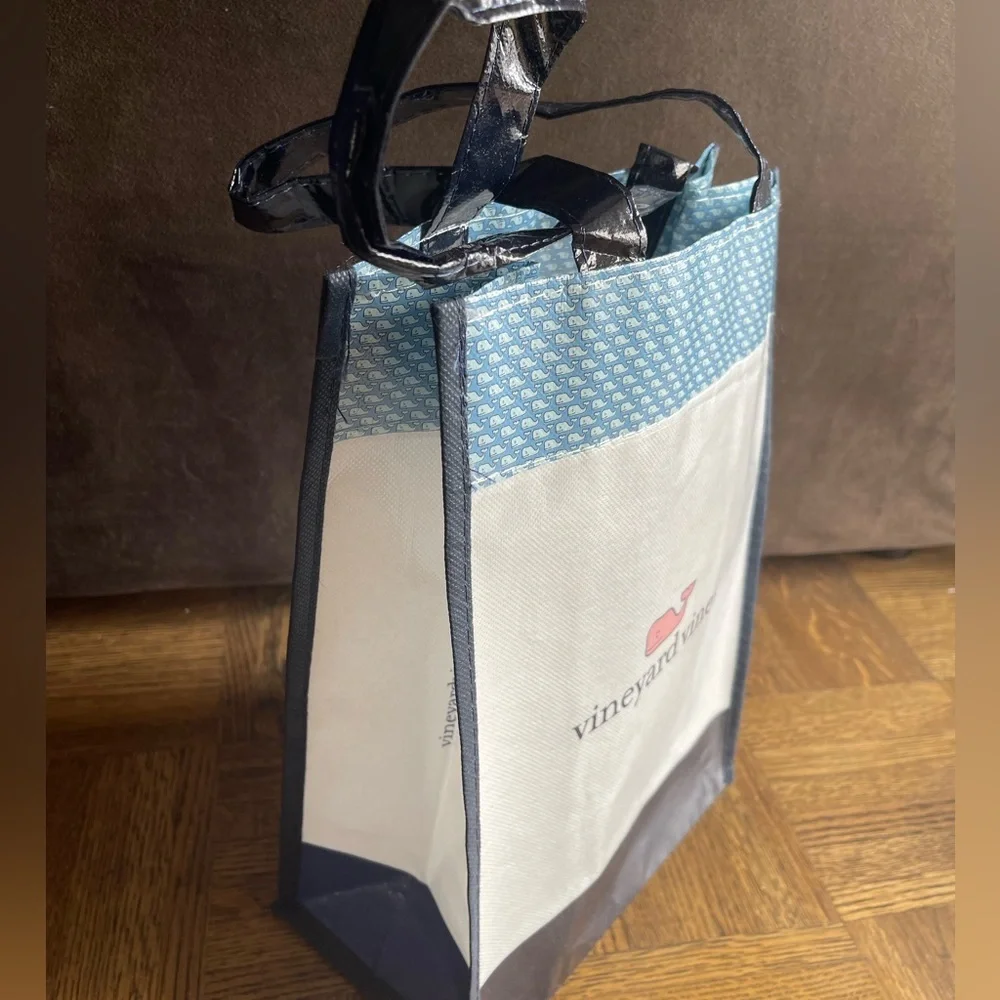 Vineyard Vines Reuseable Shopping Tote